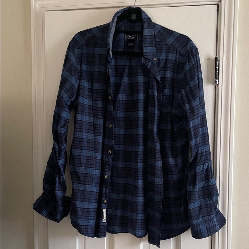 G.H. Bass & Co. Blue and Black Checkered Flannel - Picture 3 of 5